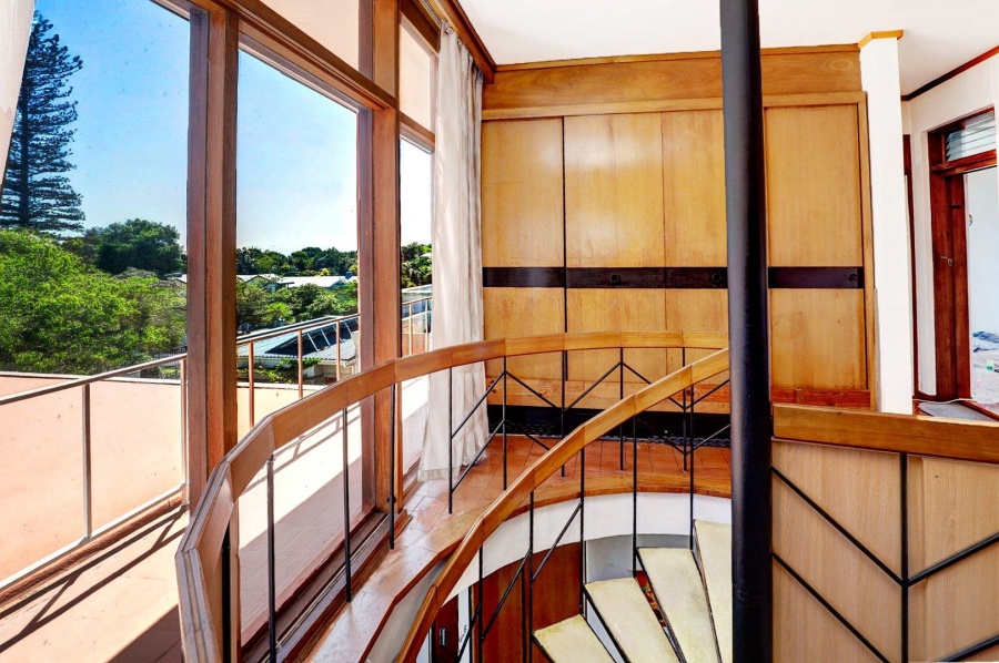 5 Bedroom Property for Sale in Welgemoed Western Cape